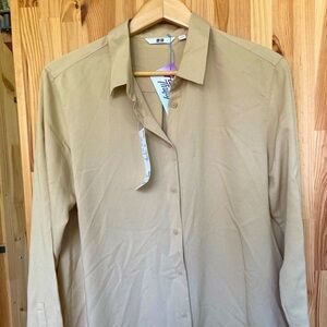 Beige Uniqlo button down shirt (size L)